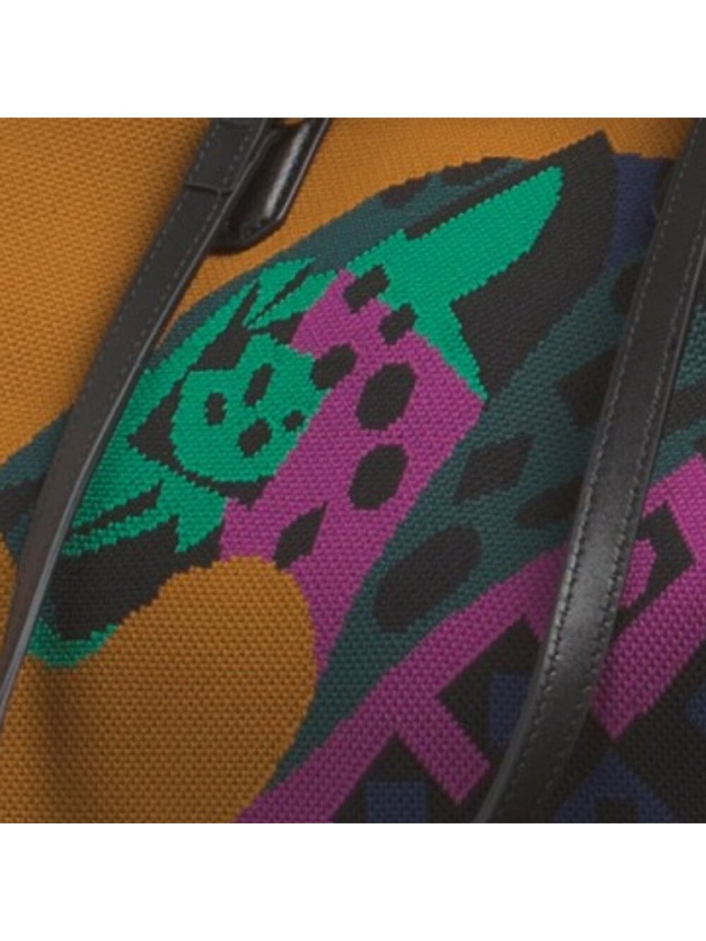 VIOLA CASTELLANI Made In Italy Crochet Tote - Picture 5 of 5